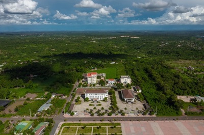 Khu Quảng trường Buôn Hồ